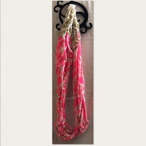 Scarf hot pink and tan animal print